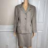 Le Suit Polyester Skirt Suit Size 10 Gray 2 Piece Notch Collar Career Set