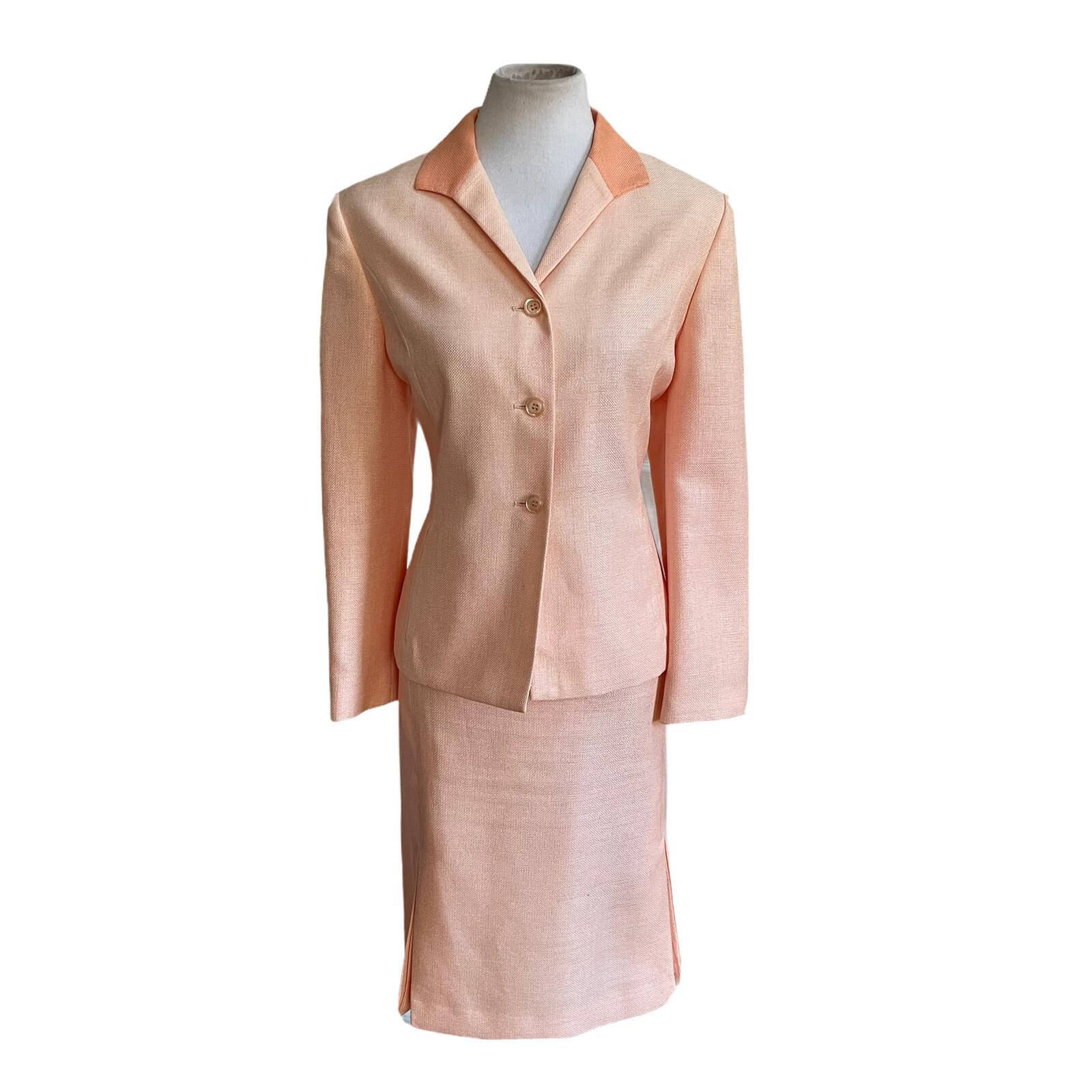 LARRY LEVINE Women 2PC Light Orange Polyester Lined Skirt Suit Size 14P