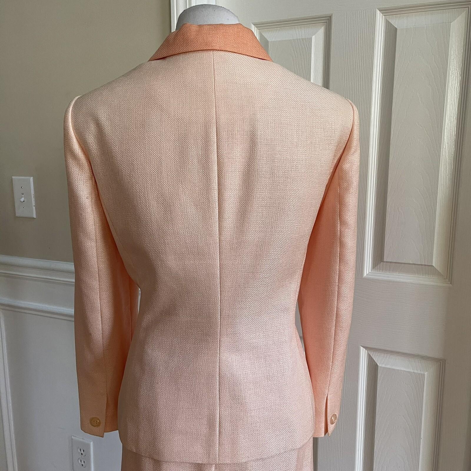 LARRY LEVINE Women 2PC Light Orange Polyester Lined Skirt Suit Size 14P