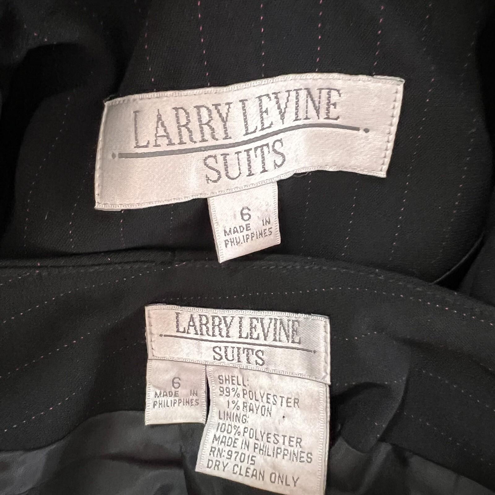 Larry Levine Polyester Rayon  Skirt Suit Size 6 Black Striped Lined Belted 2PC