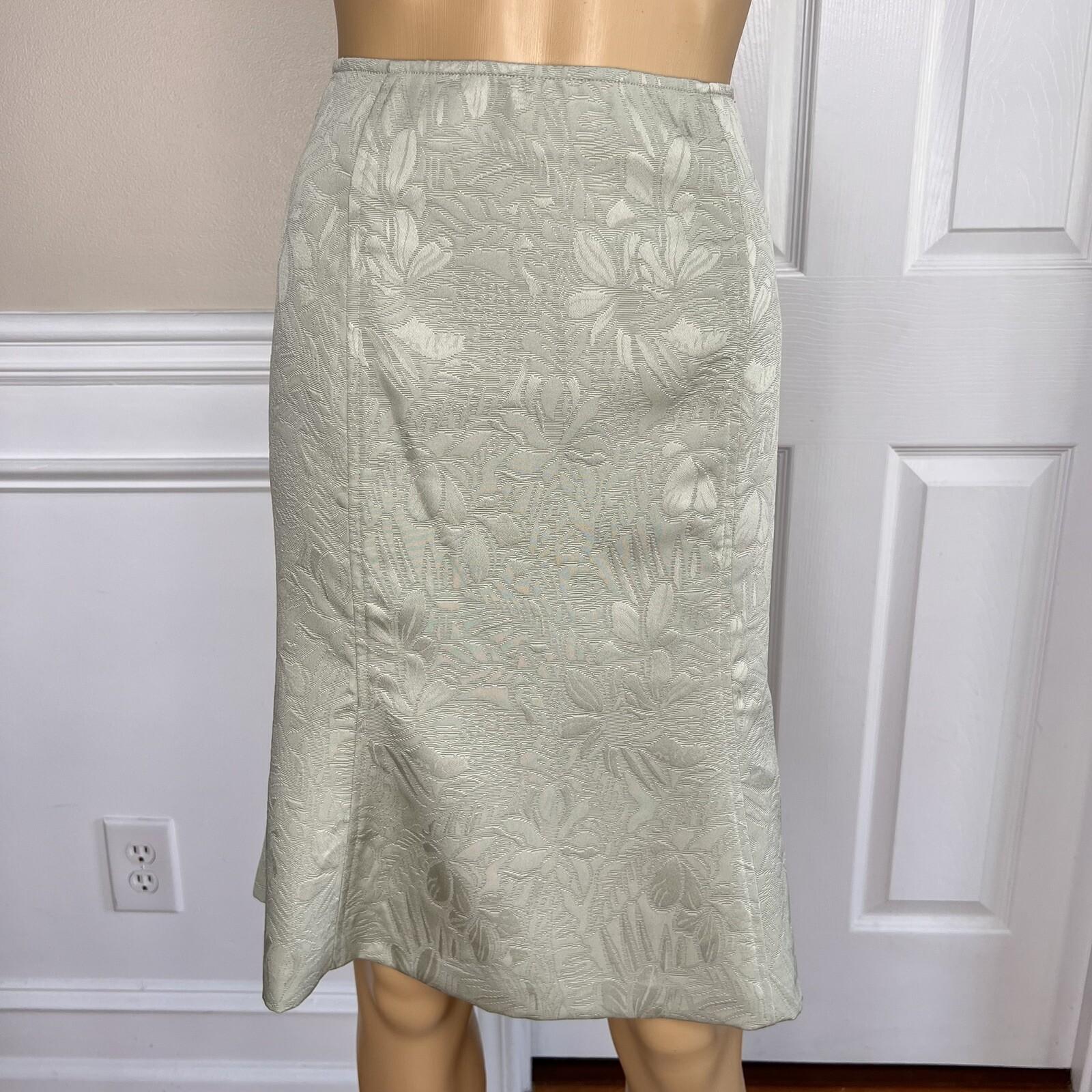 JONES NEW YORK 2PC Olive Green Floral Polyester Lined Flare Skirt Suit Size 10