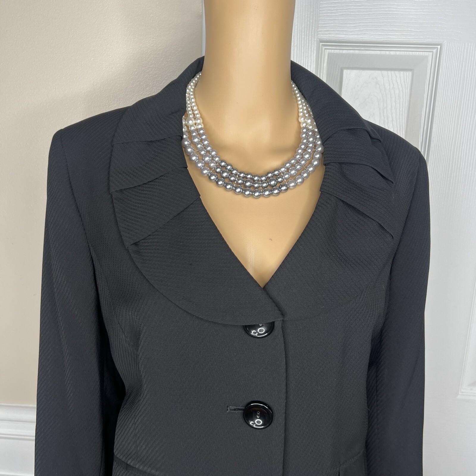 Suit Studio Polyester Pant Suit Size 14P Black Ruffle Shawl Collar Lined 2PC New