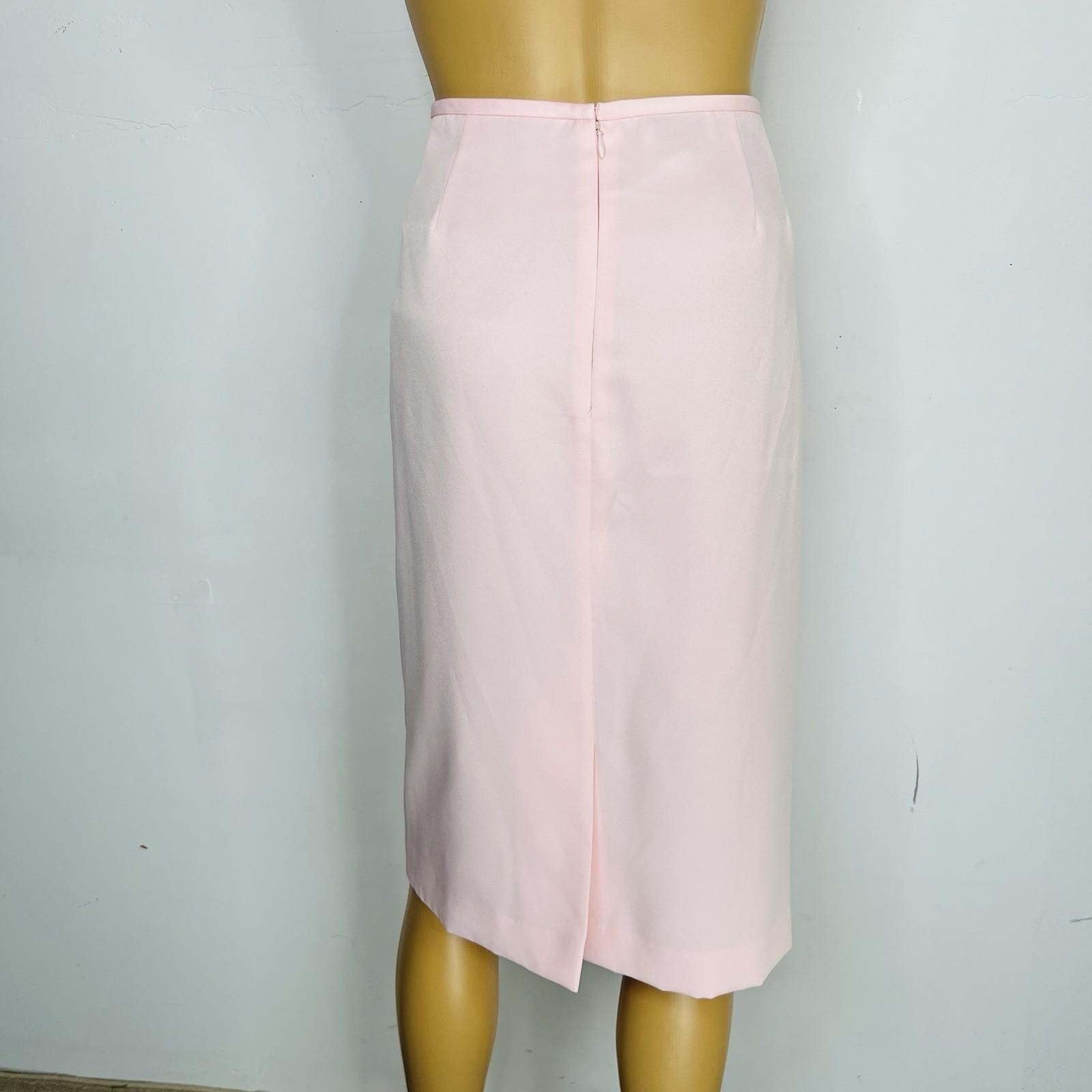 Le Suit 2PC Polyester Ruffle Shawl Collar Skirt Suit Size 14 Pink Timeless