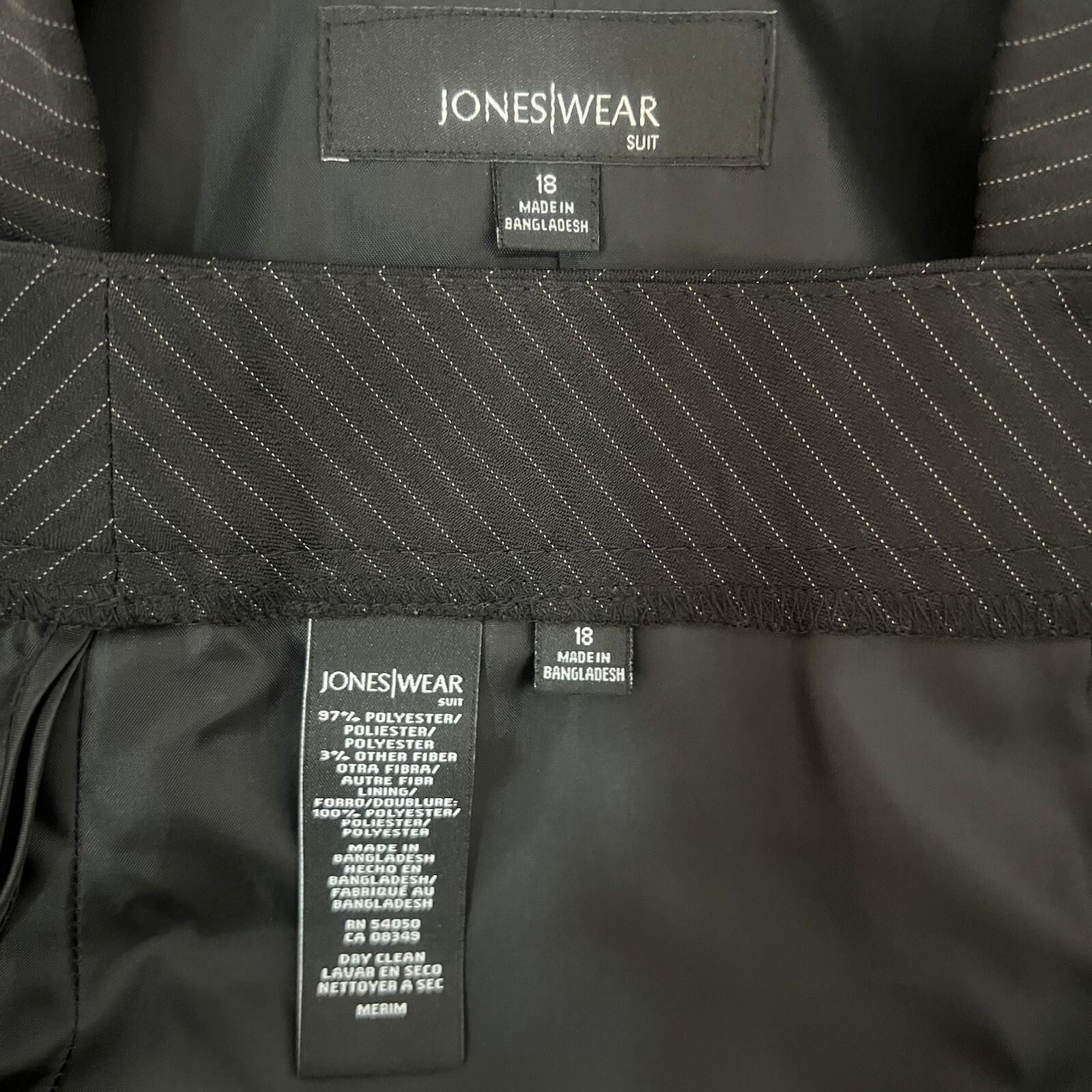 JONES WEAR Polyester Pant Suit Size 18 Black Striped Peak Collar Lined 2PC