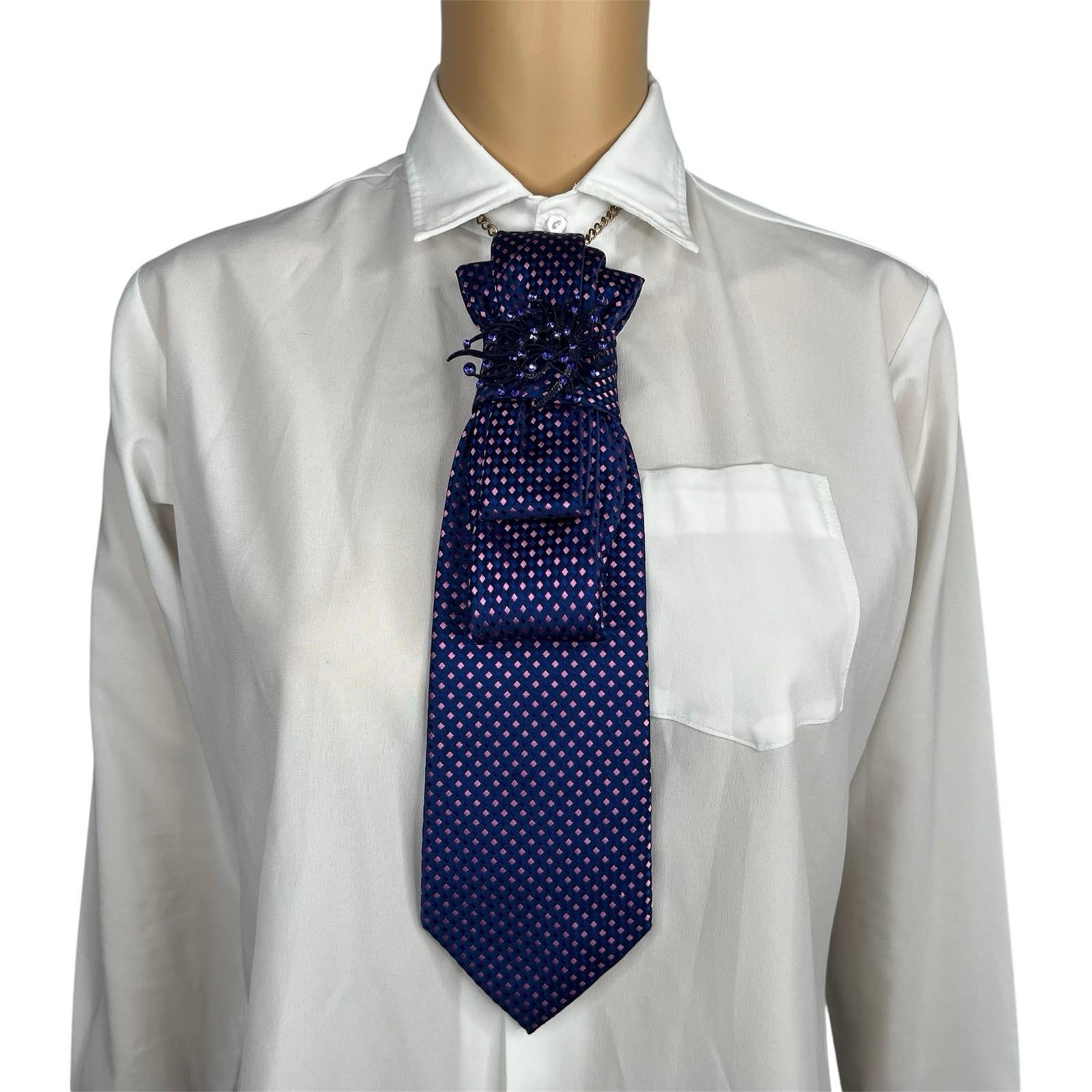 Elegant Handcrafted Necktie Necklace with a Detachable Brooch Effortlessly Chic