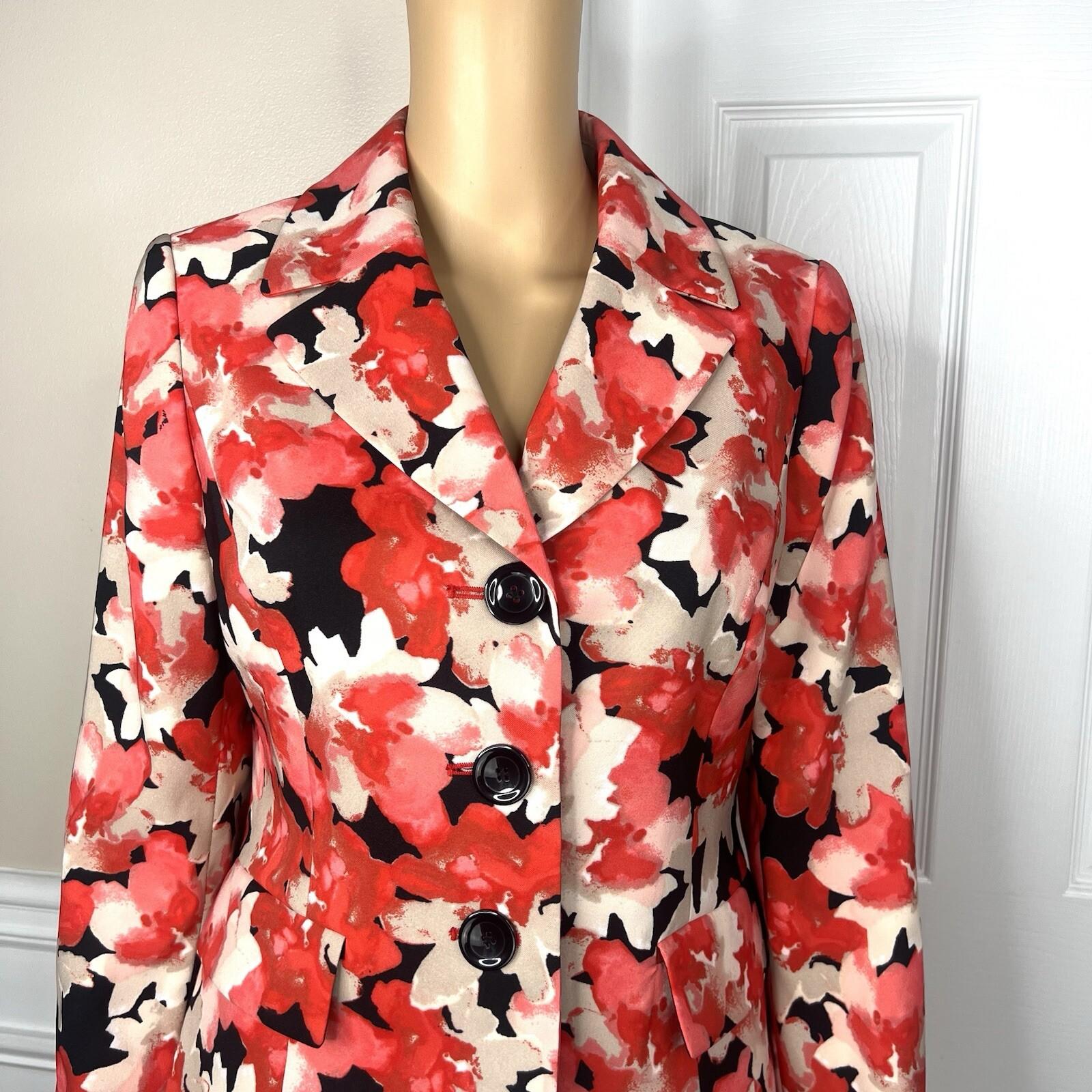 Le Suit Women Polyester Stretch Blazer Size 4 Floral Lined Notch Collar Cocktail