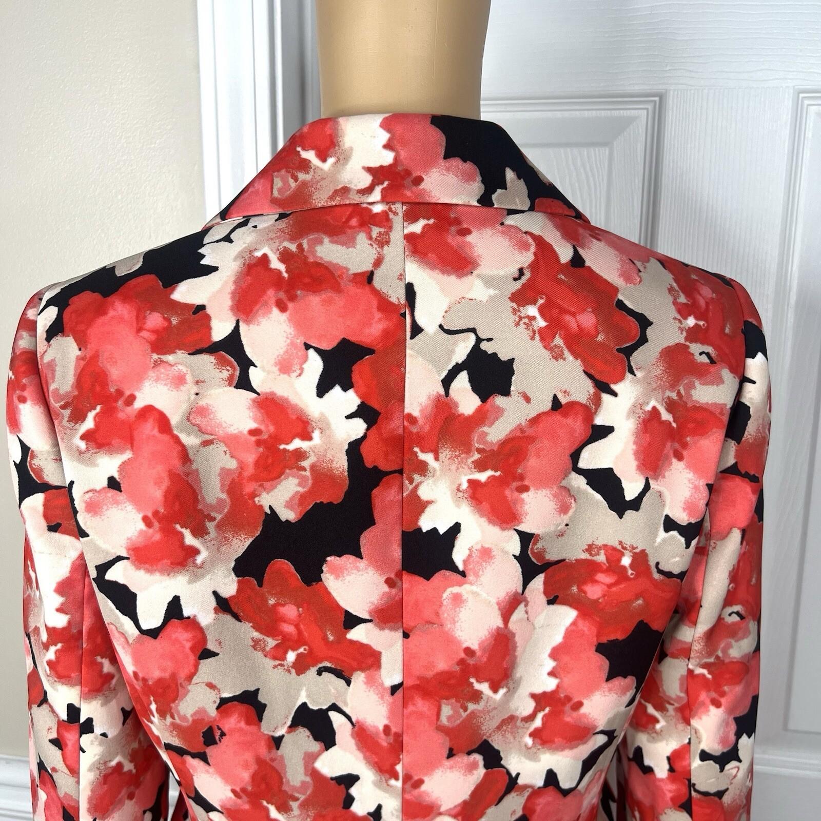 Le Suit Women Polyester Stretch Blazer Size 4 Floral Lined Notch Collar Cocktail