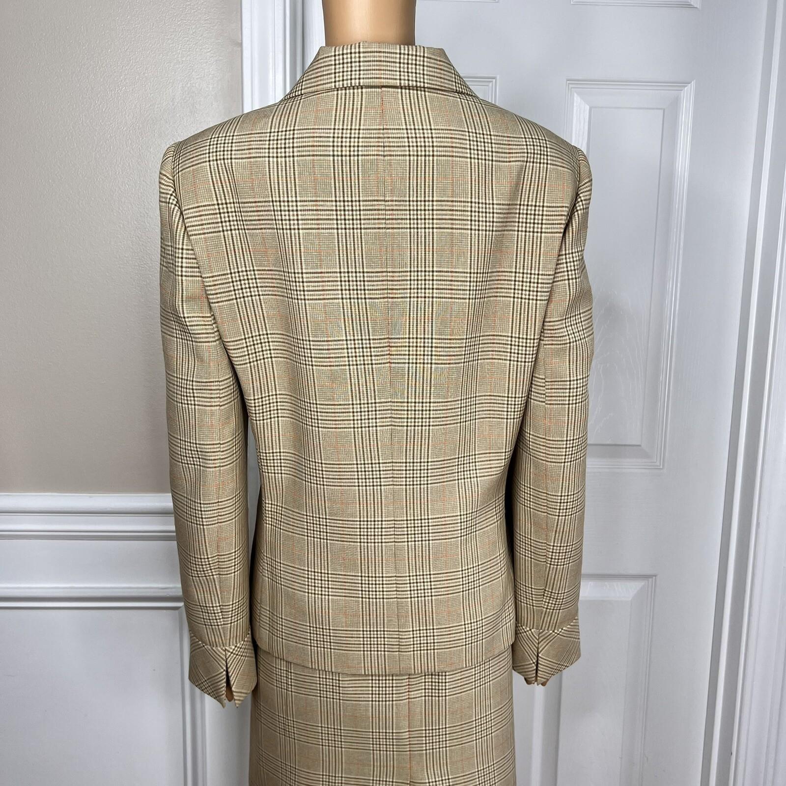 10-157.jpg Le Suit Polyester Rayon Skirt Suit Size 14 Mustard Striped Pockets Lined 2PC
