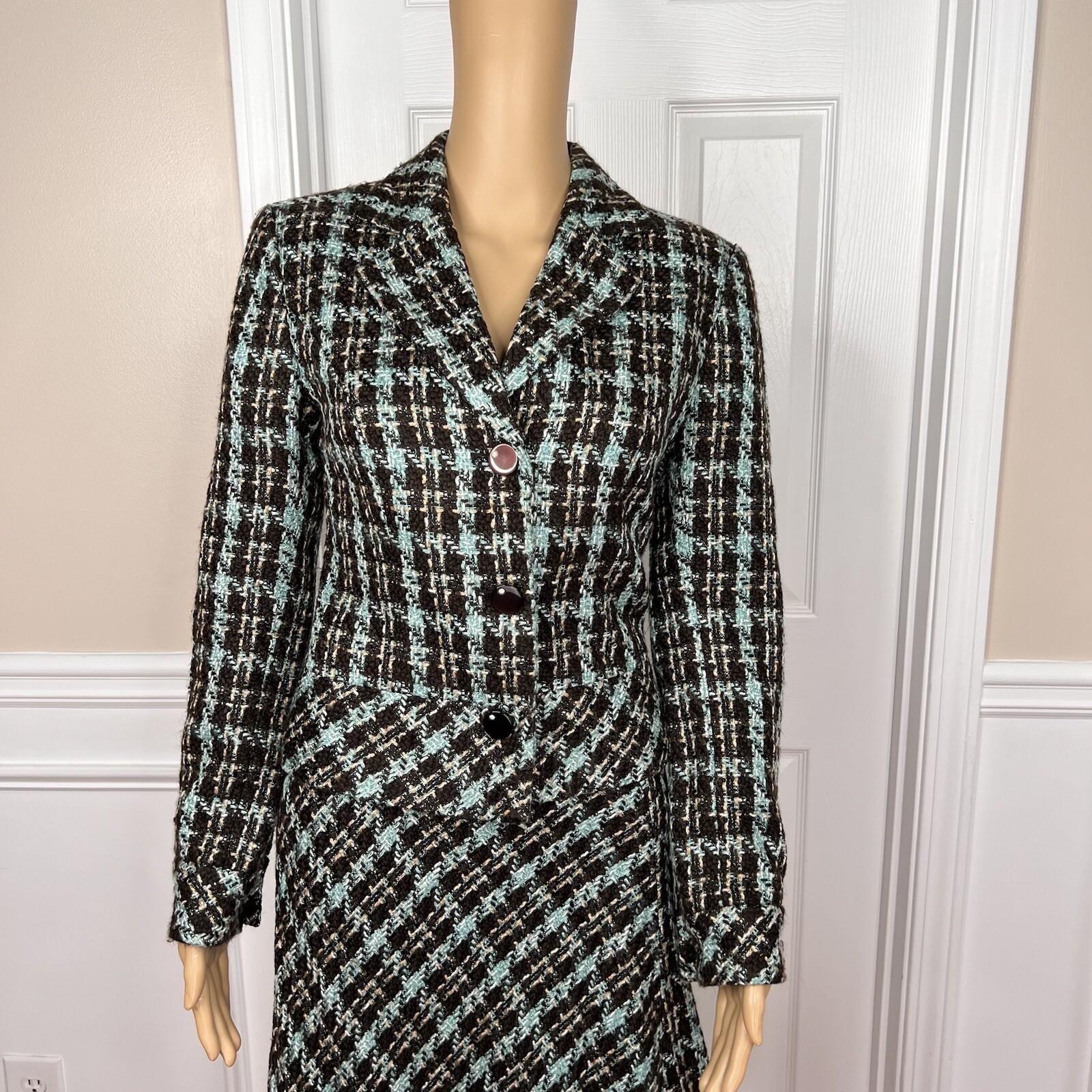 10-1689.jpg TAPE MEASURE 2PC Multicolor Tweed Lined Career Cocktail Flare Skirt Suit Size 4