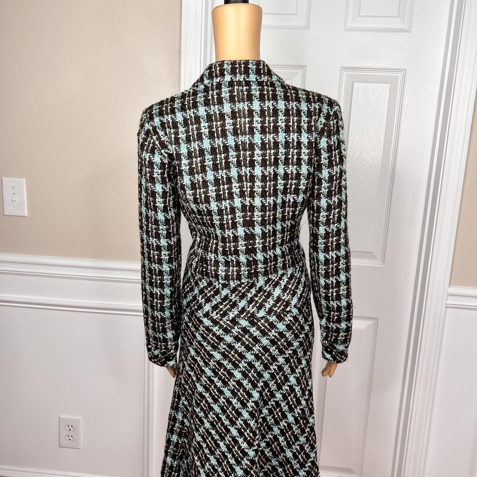 10-1694.jpg TAPE MEASURE 2PC Multicolor Tweed Lined Career Cocktail Flare Skirt Suit Size 4