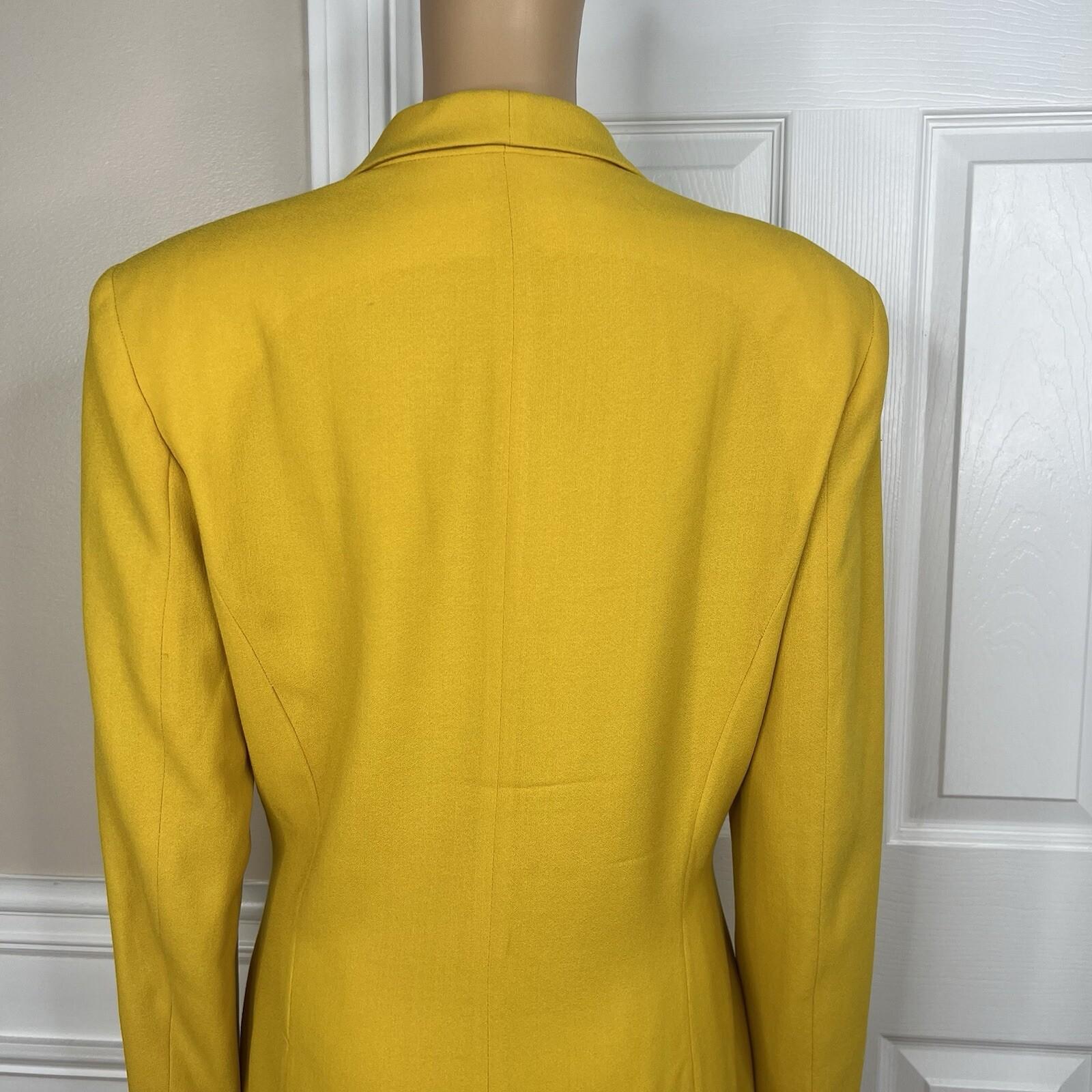 10-1792.jpg Tahari Vintage Women Wool Spandex Skirt Suit 12 Canary Lined Shawl Collar 2PC