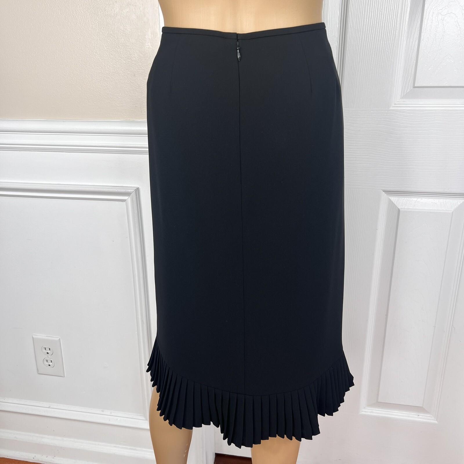LE SUIT 2PC Black Blue Polyester Lined Cocktail Business Skirt Suit Size 8