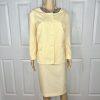 Le Suit Polyester Skirt Suit Size 18W Yellow Gold Collarless 3/4 Sleeves 2PC New