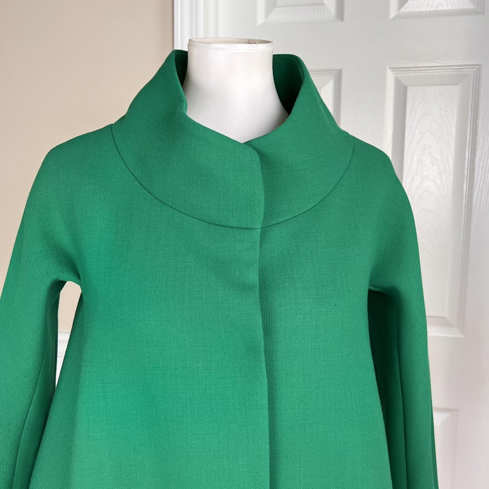 LAFAYETTE 148 NY Women Green Virgin Wool Stand Up Collar Cape Size P