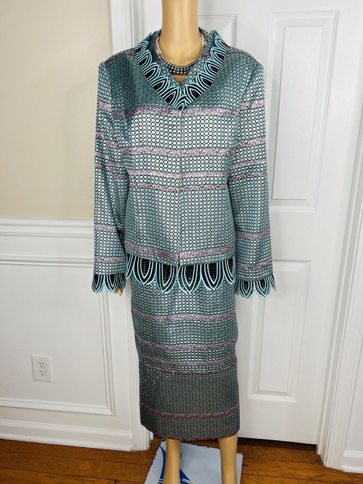 Susanna Polyester Metallic Skirt Suit Top Size 18 Green Black Beaded Lined 2PC