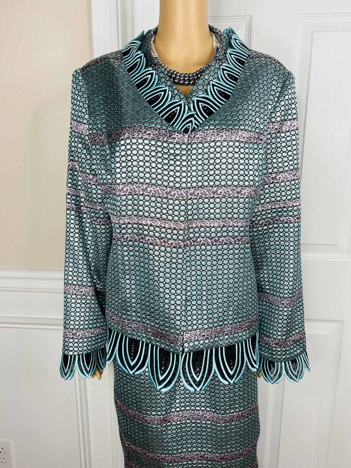 Susanna Polyester Metallic Skirt Suit Top Size 18 Green Black Beaded Lined 2PC