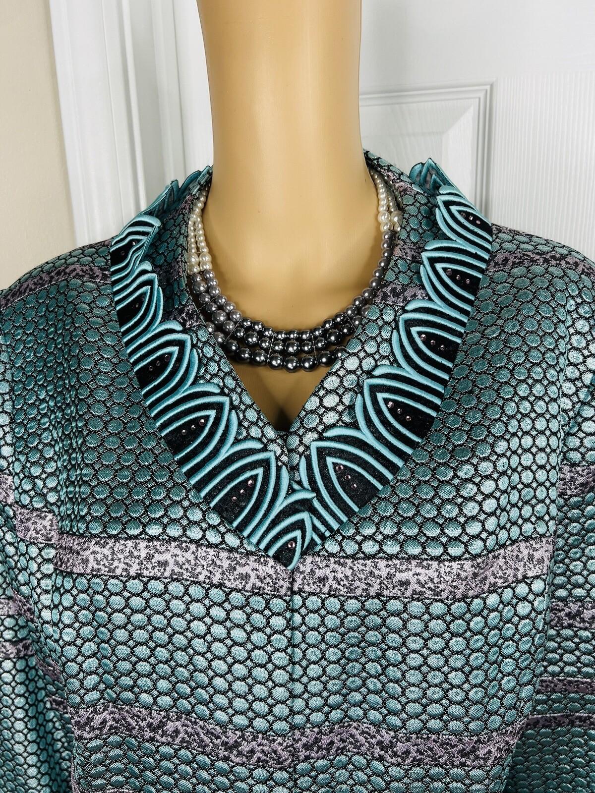 Susanna Polyester Metallic Skirt Suit Top Size 18 Green Black Beaded Lined 2PC