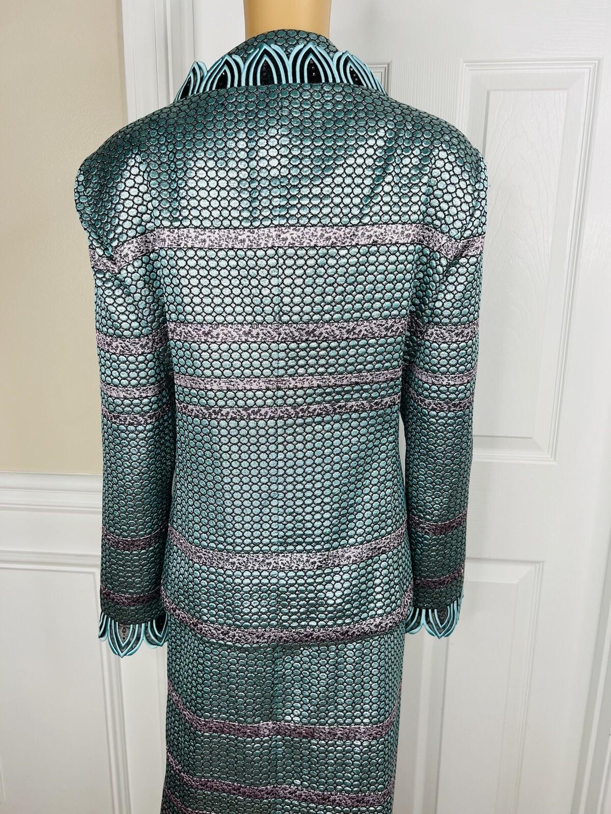 Susanna Polyester Metallic Skirt Suit Top Size 18 Green Black Beaded Lined 2PC
