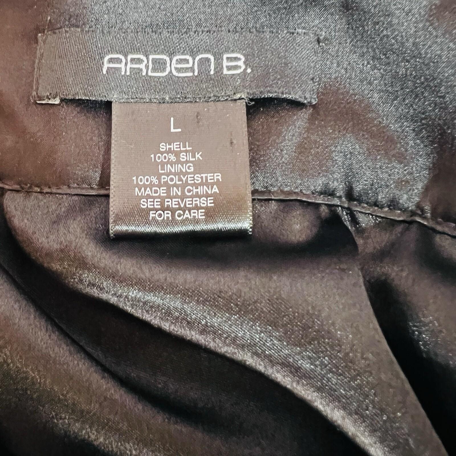 Arden B Silk Sleeveless Blouse Size L Black Gold Beaded Chain necklace Halter