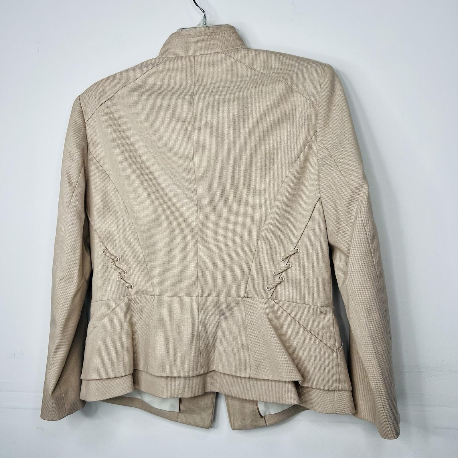 White House Black Market Rayon Stretch Blend Blazer Size 6 Beige Tier collar