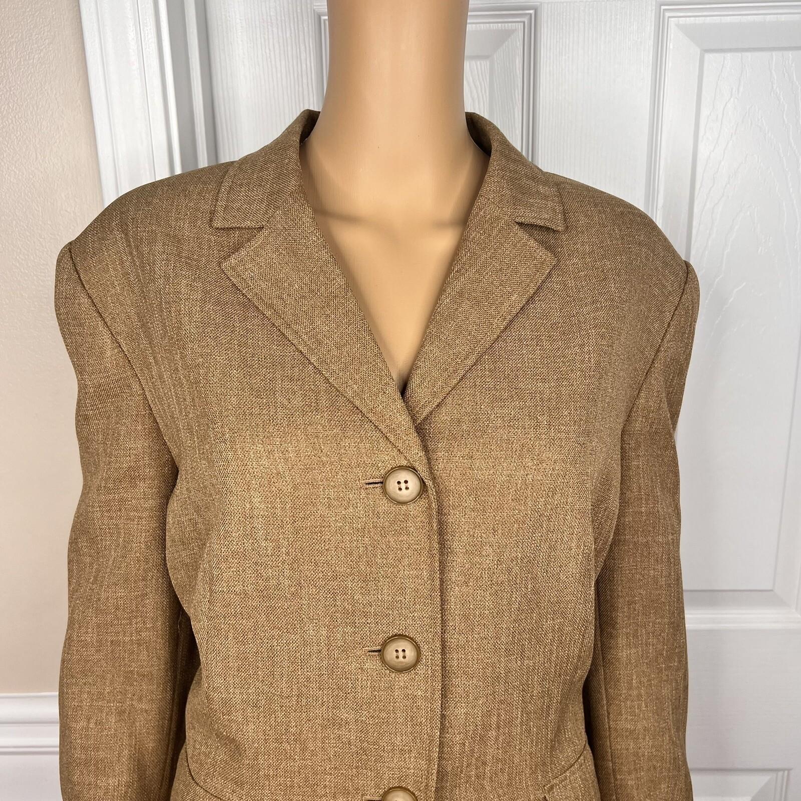 Le Suit Polyester Pant Suit Size 18 Caramel Lined 2 Piece Notch Collar