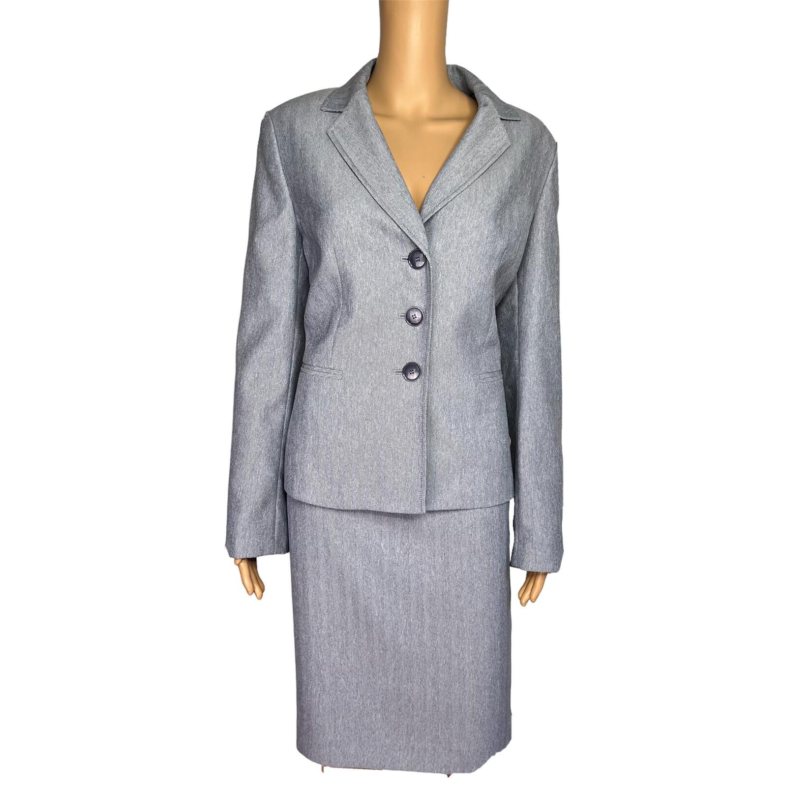 Le Suit Polyester Skirt Suit Size 12 Light Gray Lined Notch Collar Career 2PC