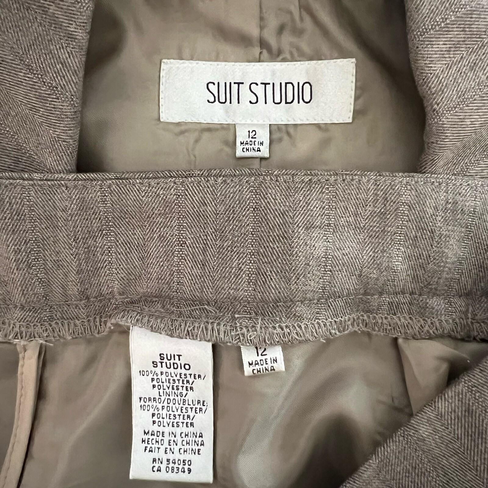 Suit Studio Women Polyester Pant Suit Size 12 Peanut Lined Notch Collar 2PC