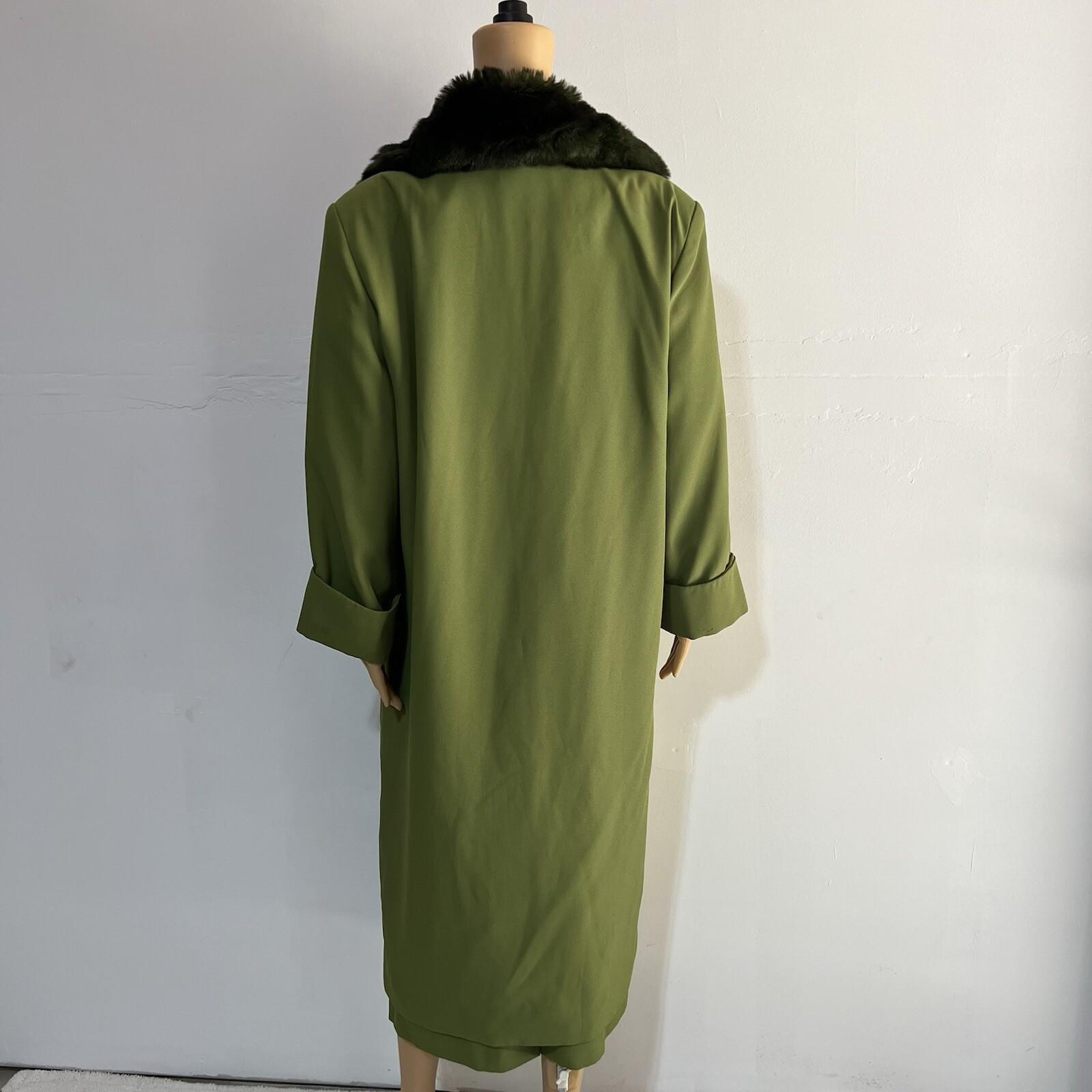 St Anthony Polyester Dress Suit Size 14 Green Black Faux fur Collar Midi 2PC