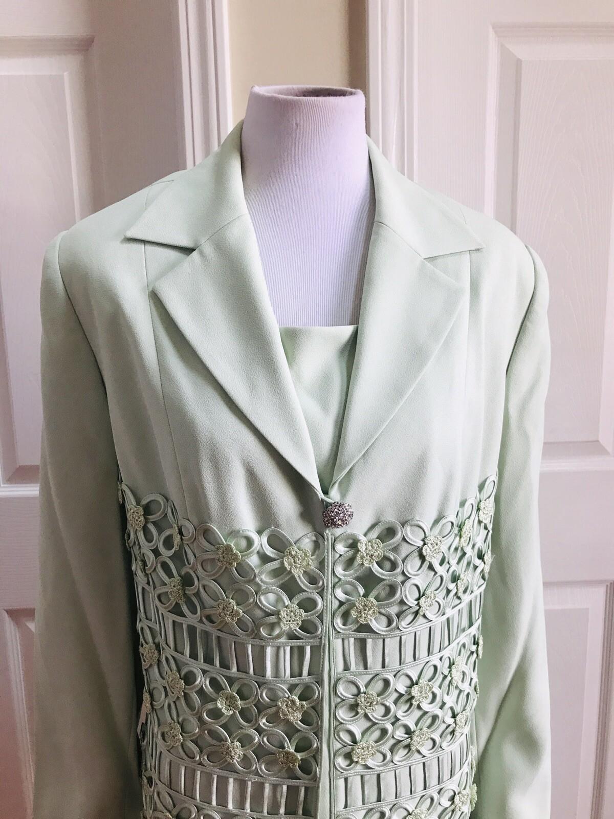 STELLA LOUISE For KB  Women 2 PC Stunning Aquamarine Beaded Skirt Suit Size 14W