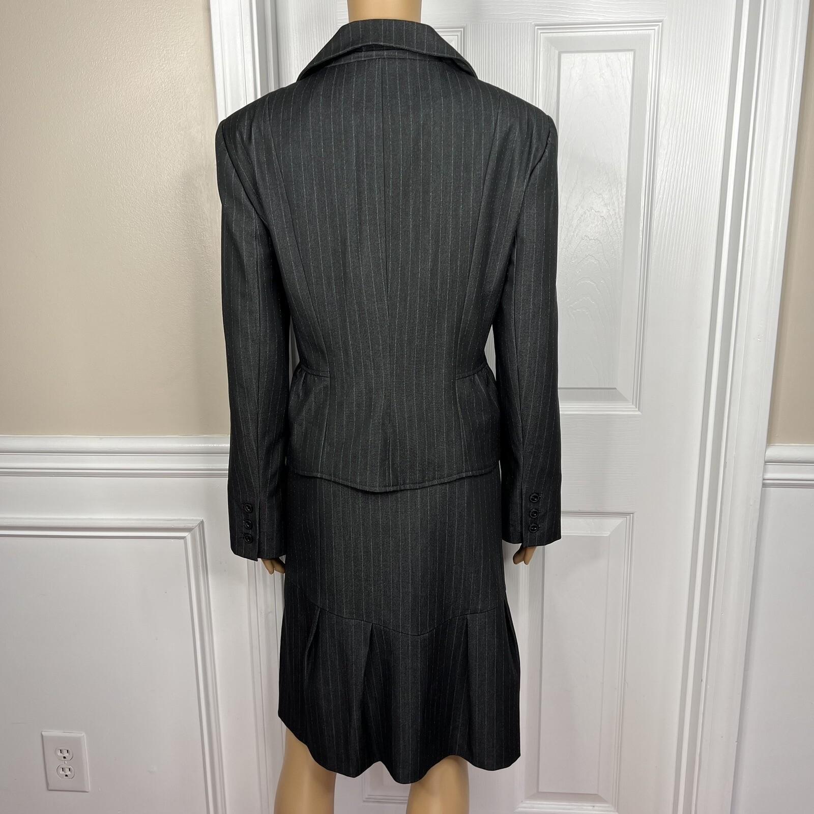 Sharagano 2PC Charcoal Striped Polyester Rayon Stretch Lined Skirt Suit Size 14