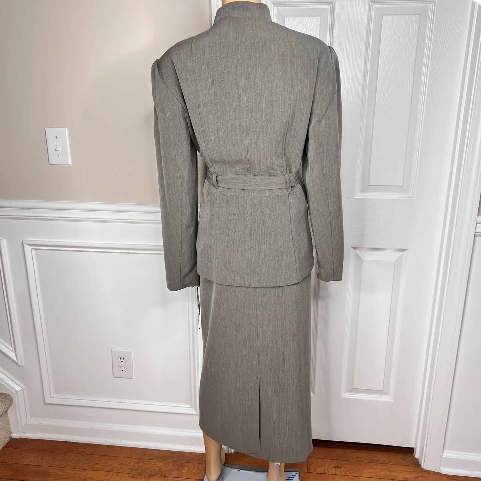 New LARRY LEVINE 2PC Army Green Polyester Rayon Spandex Belted Skirt Suit SZ 18