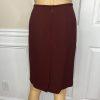 10-2598.jpg Tahari Women Vintage Polyester Skirt Suit Size 10 Maroon Lined Notch Collar 2PC