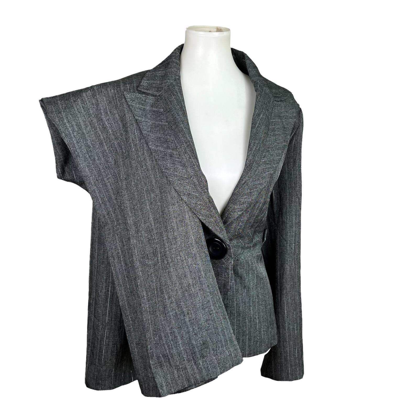 New CASALINA HIGH FASHION 2PC Gray Metallic Peak Collar Pant Suit Size 40/ US 10