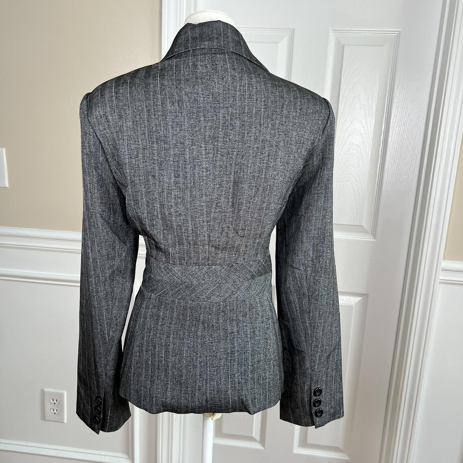 New CASALINA HIGH FASHION 2PC Gray Metallic Peak Collar Pant Suit Size 40/ US 10