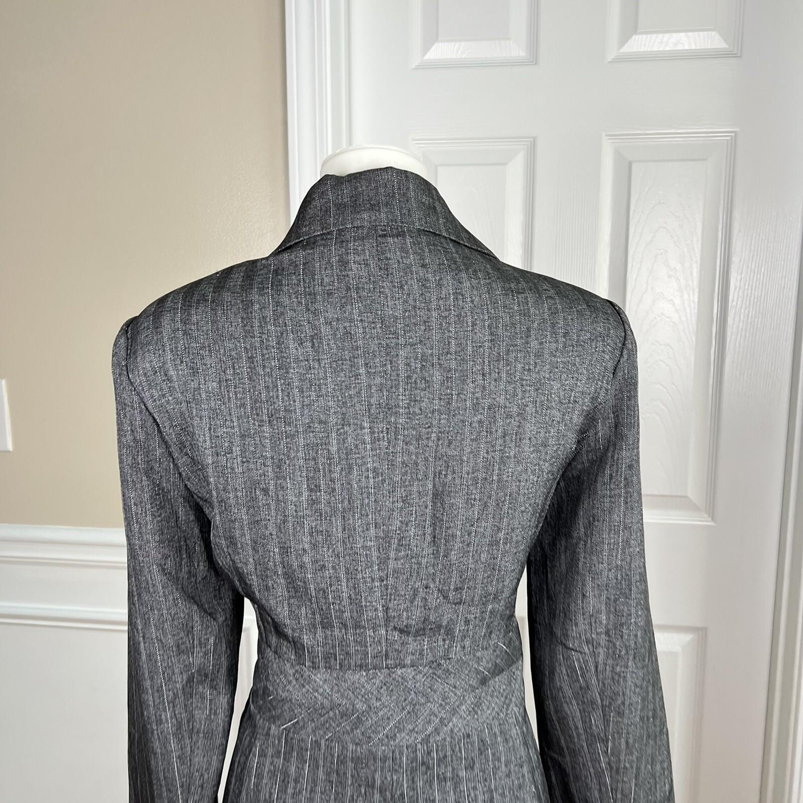 New CASALINA HIGH FASHION 2PC Gray Metallic Peak Collar Pant Suit Size 40/ US 10
