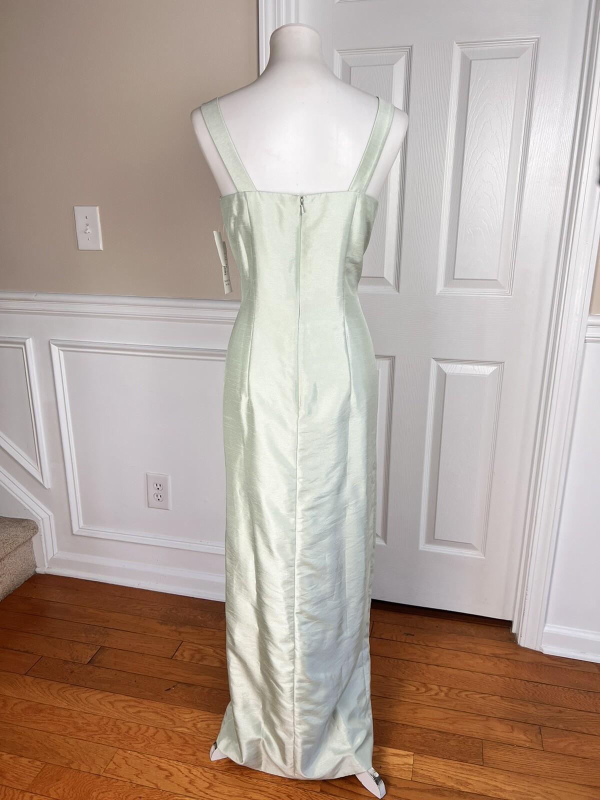 CACHET Vtg 2PC Mint Green Beaded Polyester Stand Up Collar Dress Suit Size 10