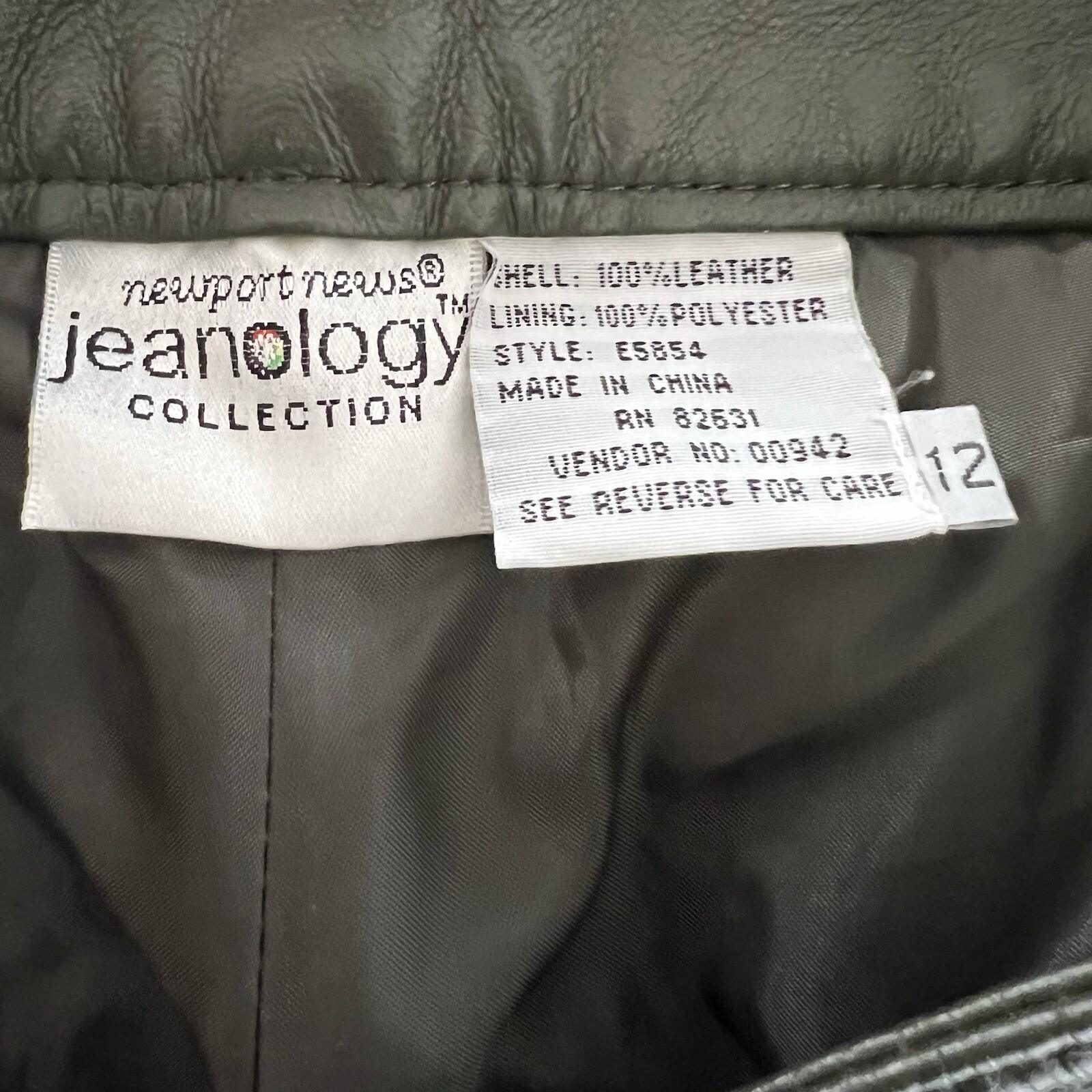 10-2884.jpg Newport News Jeanology Women Leather Pant Size 12 Green Lined Straight