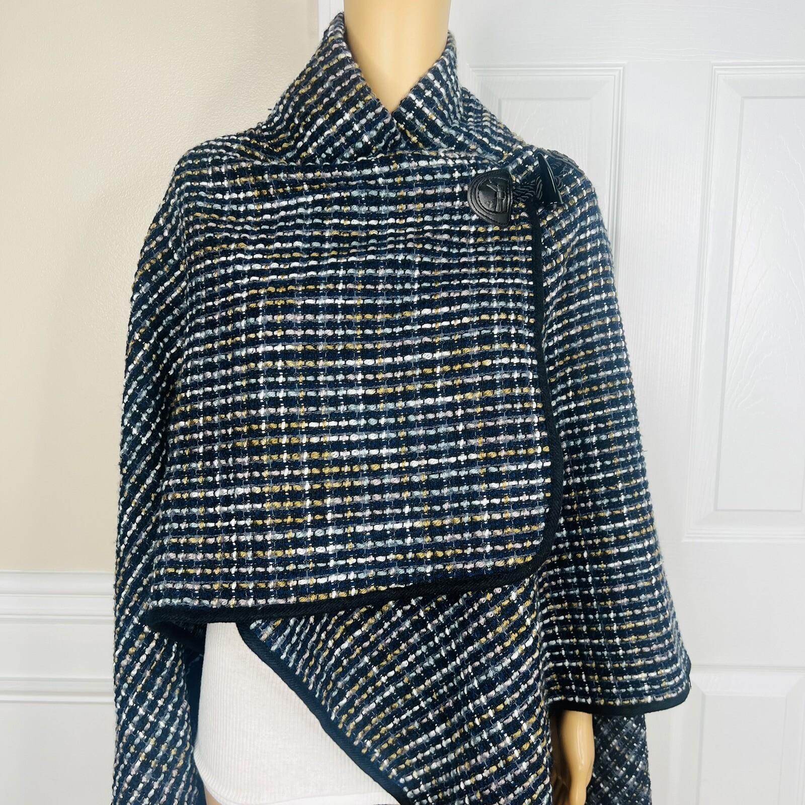 Jones New York Tweed Wrap Knit Cape Poncho Shawl One Size Toggle Closure