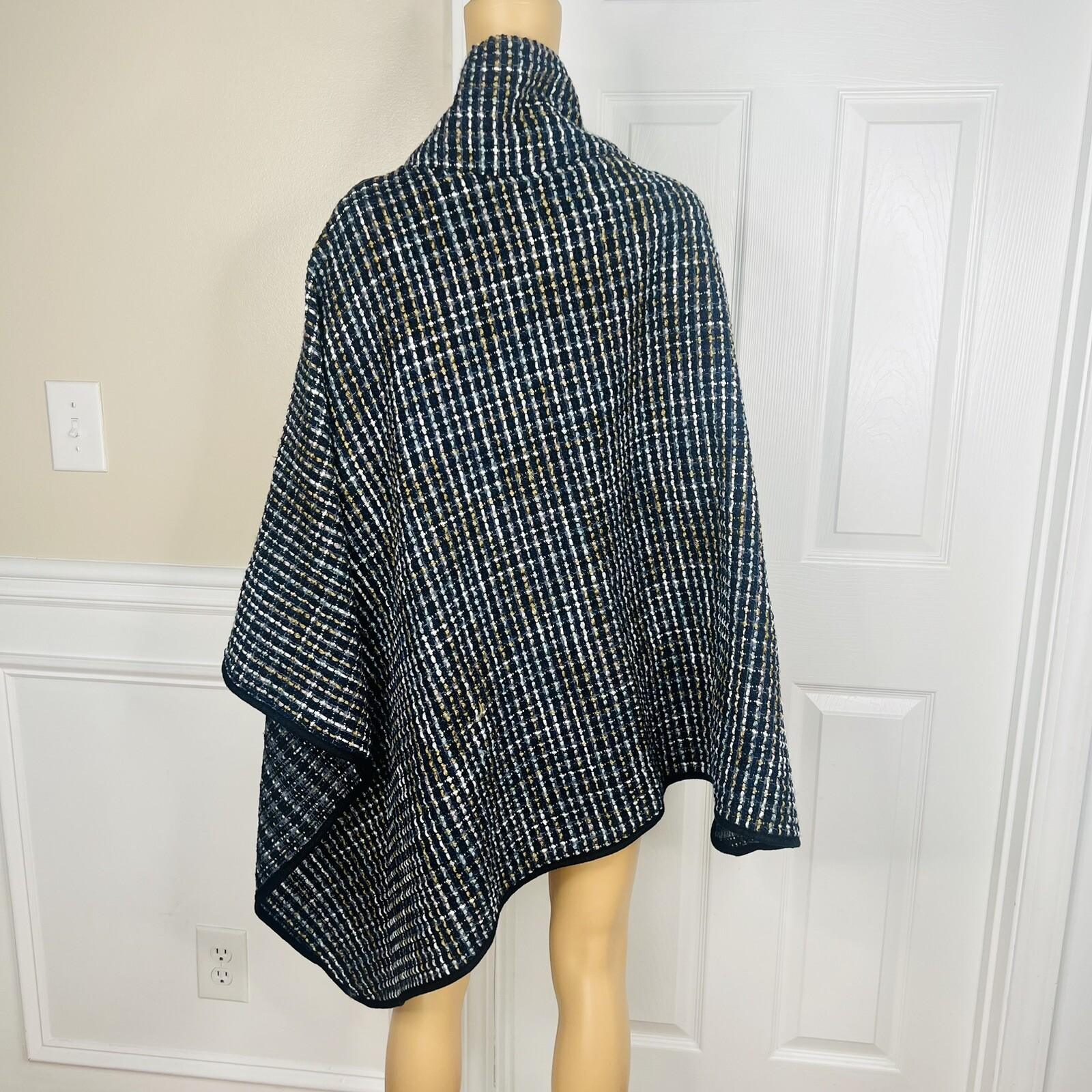 Jones New York Tweed Wrap Knit Cape Poncho Shawl One Size Toggle Closure