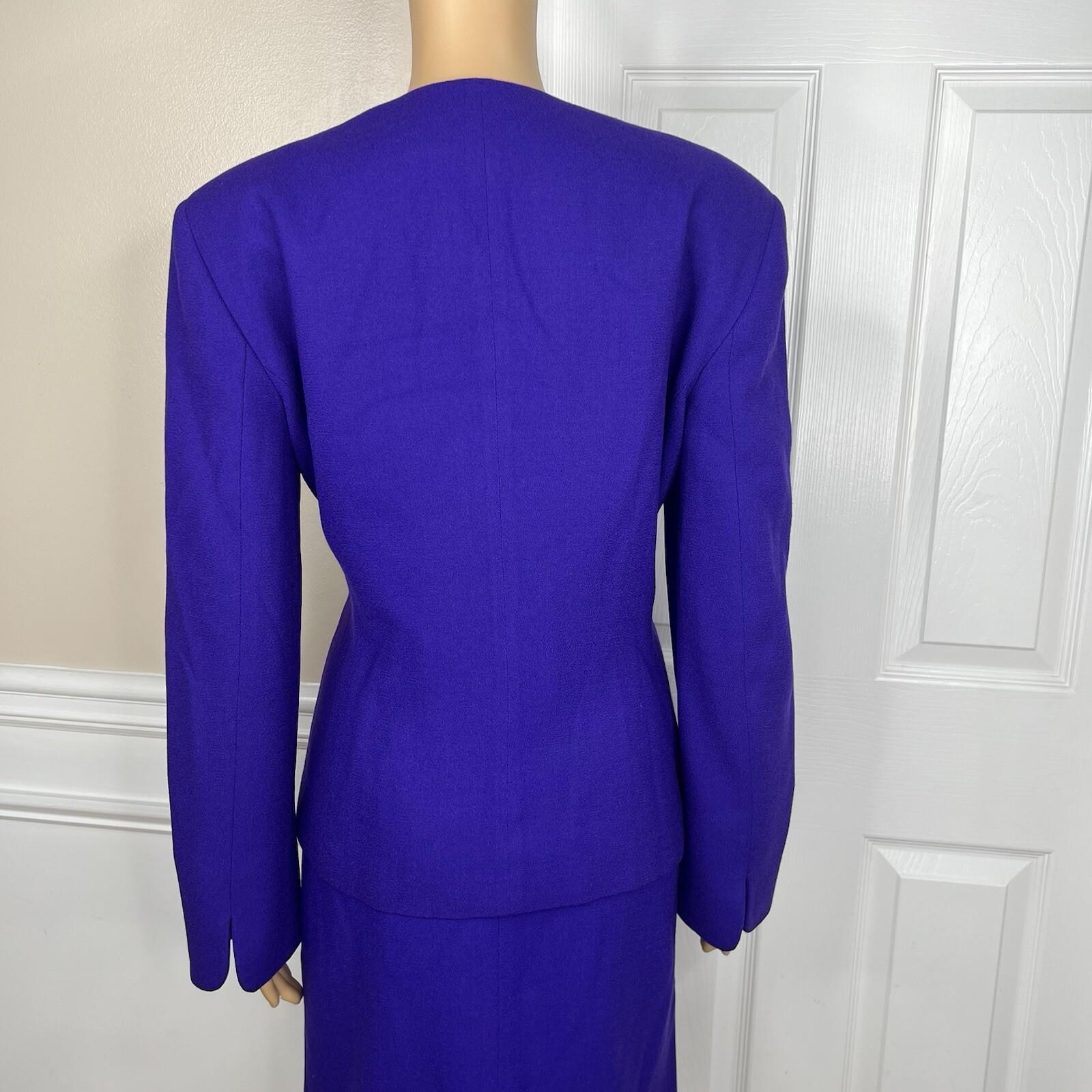 Jones New York Vintage Wool Skirt Suit Size 10 Purple Double Breasted Collarless