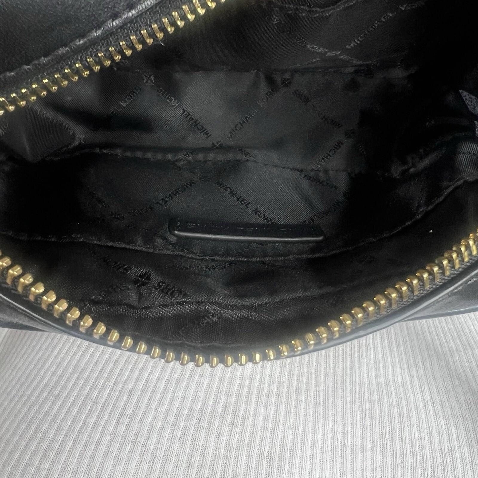 Michael Kors Leather Belt Bag Black Quilted Convertible Gold Tone Fanny Pack