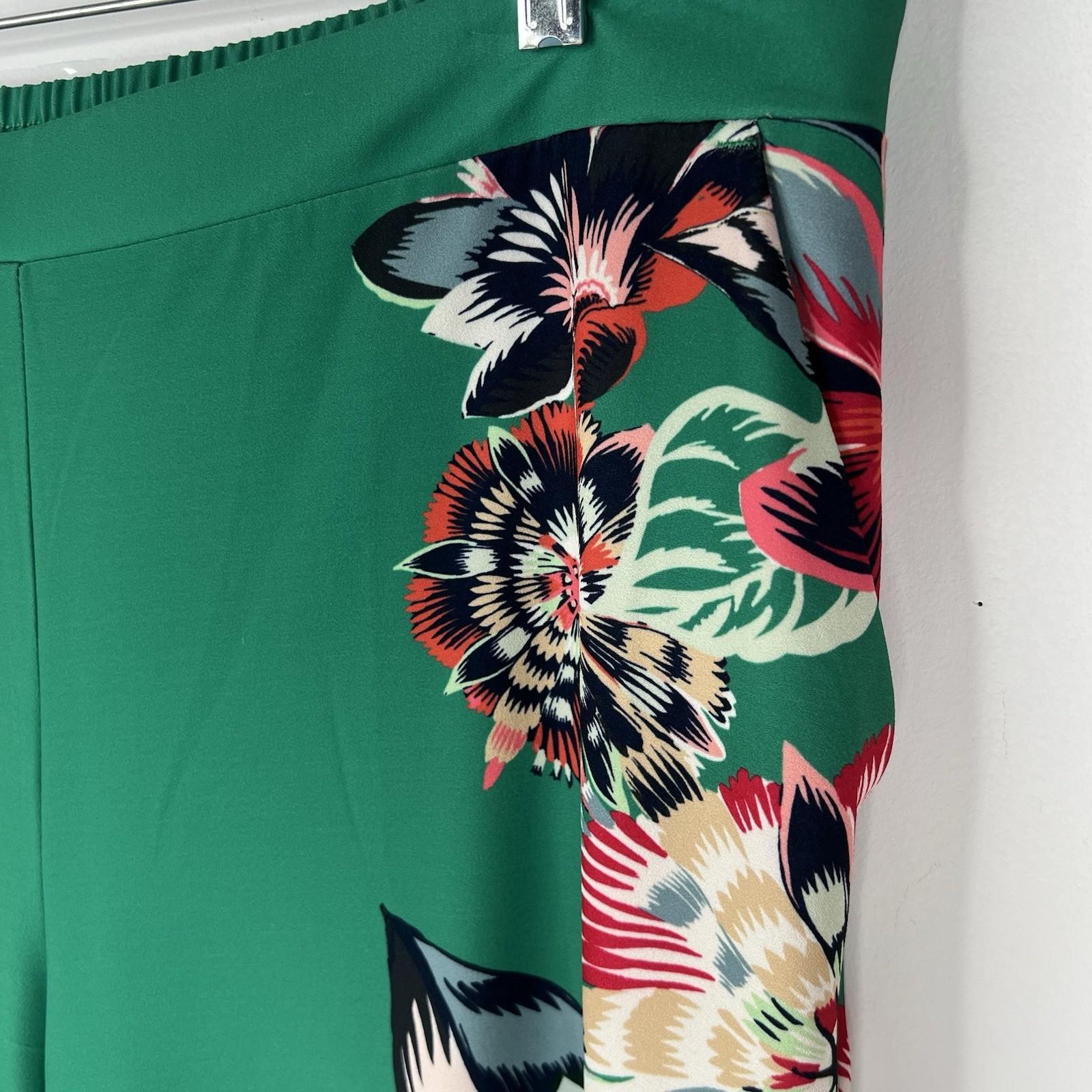 Gabrielle Union NY& Co Women Wide Leg Pants Size XL Green Floral Slacks Stretch