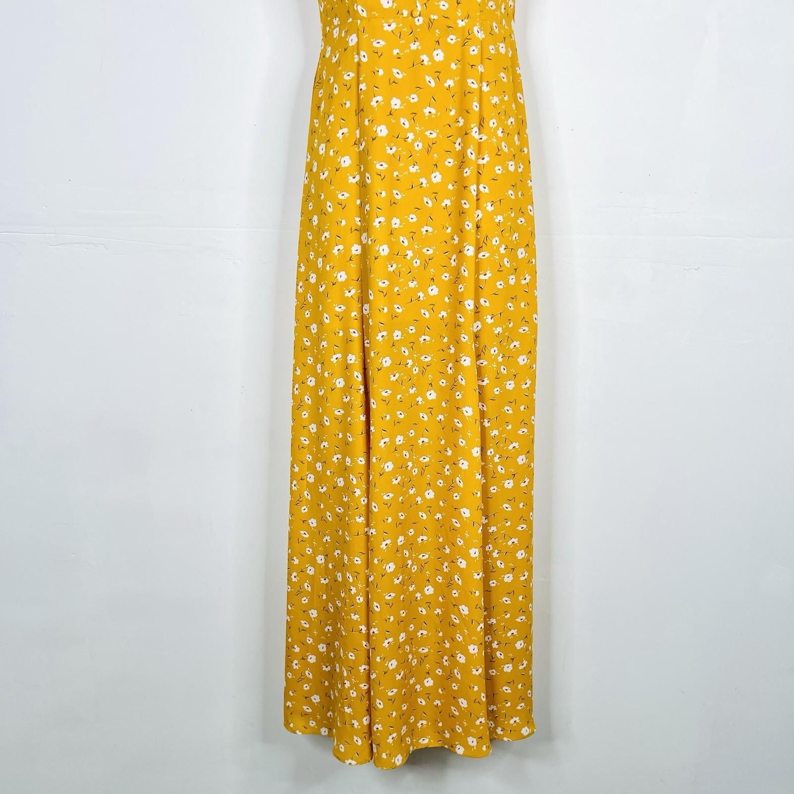 Lulus Polyester Maxi Floral Dress Size M Open Back Gold Flutter Sleeves Flowy
