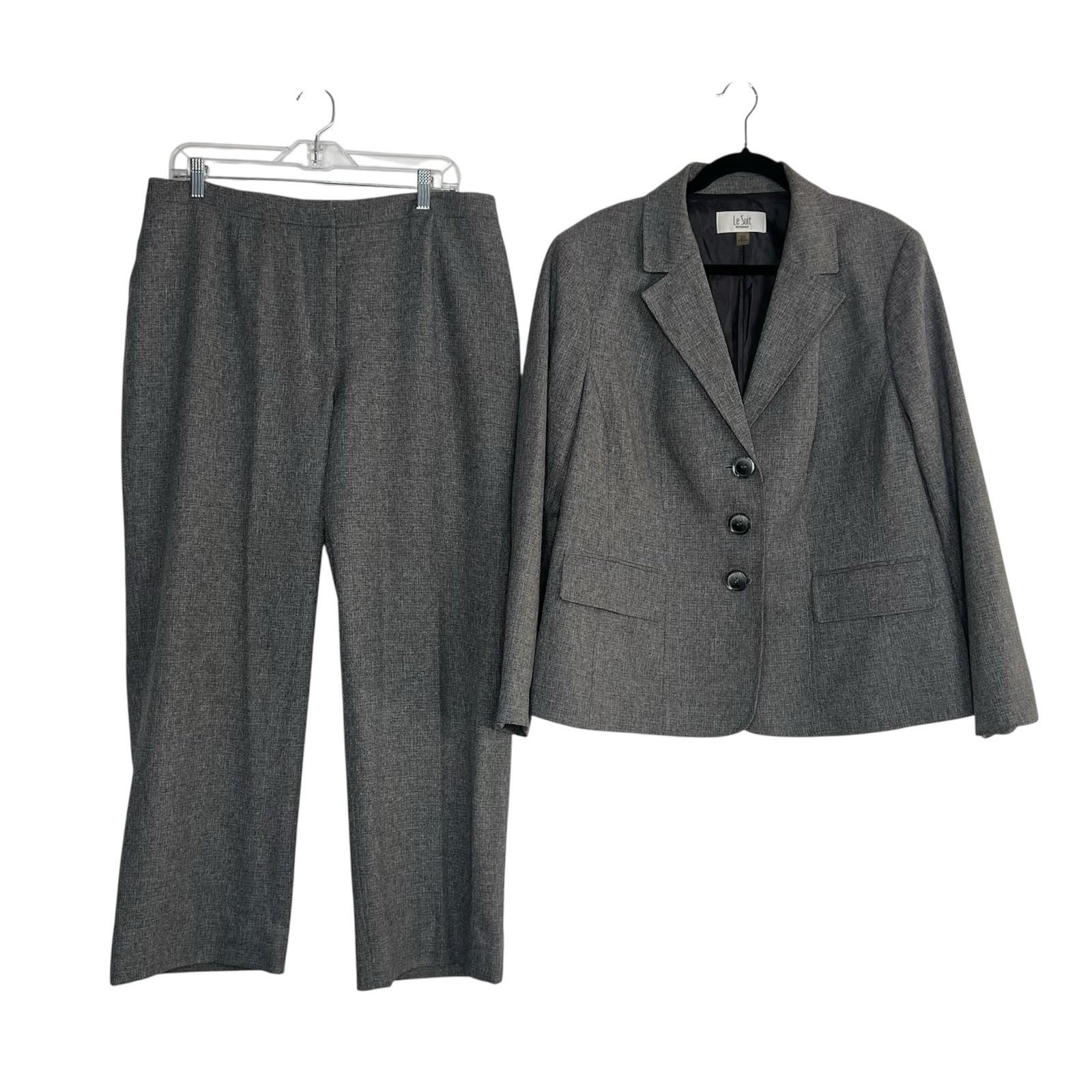 Le Suit Women Polyester Pant Suit 14W Gray Lined Career Business Classic