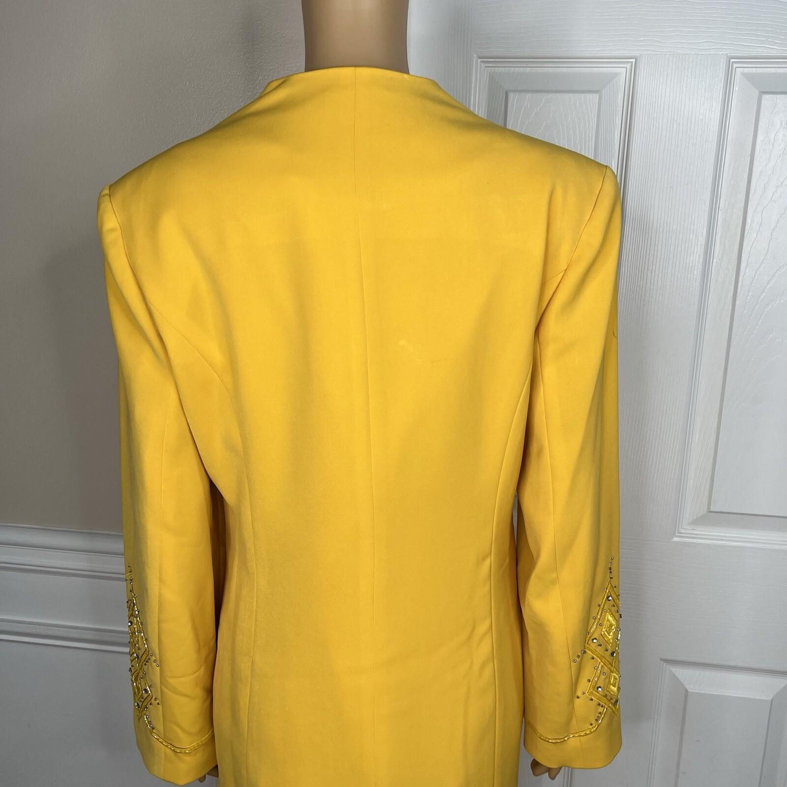 Natalli Barri Women Polyester Blazer Top 12 Beaded Yellow Mid Length 2PC New