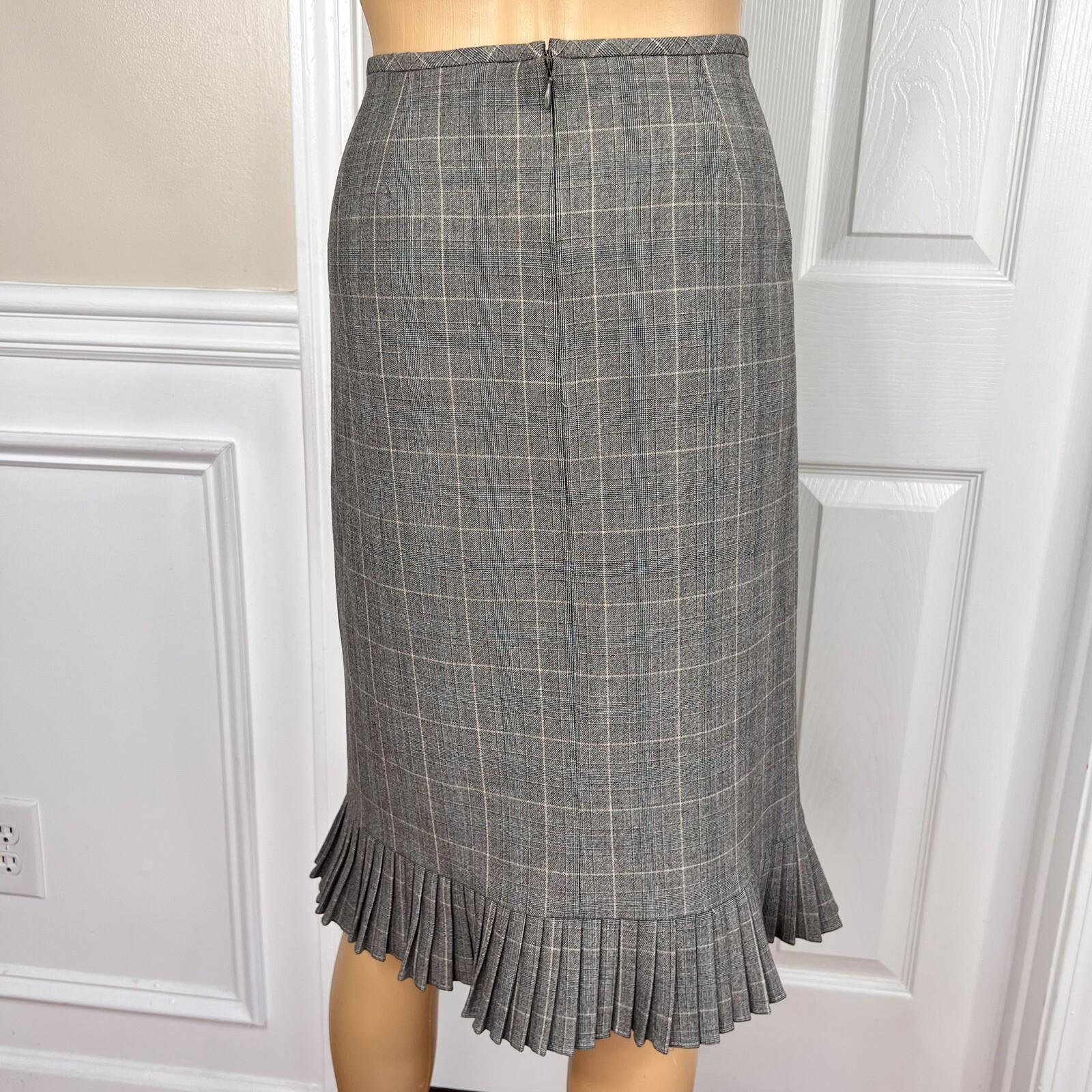 EVAN PICONE 2PC Gray Striped Polyester Rayon Stretch  Career Skirt Suit Size 10