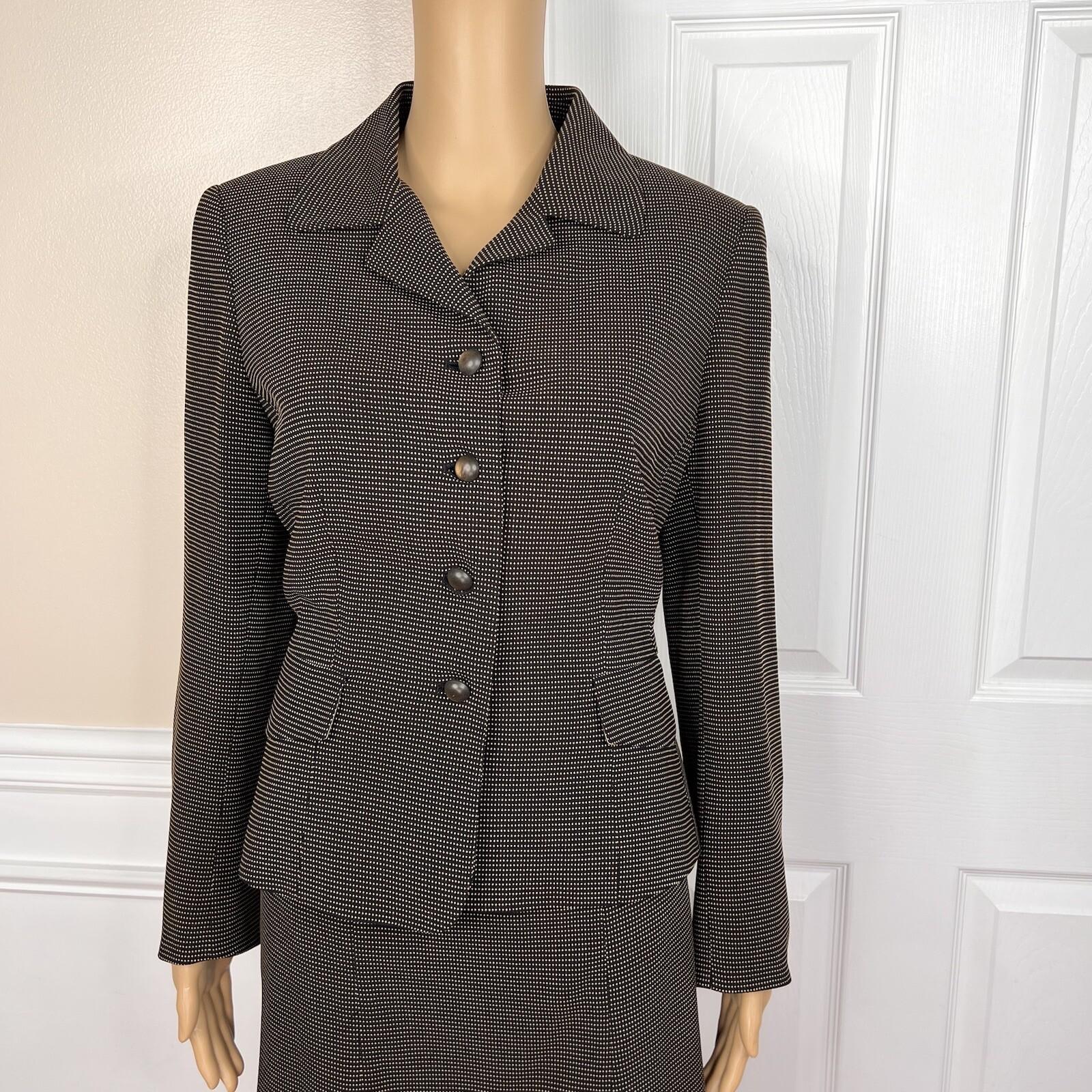 LE SUIT 2PC Black Yellow Polyester Cupro Peak Collar Flare Skirt Suit Size 8P