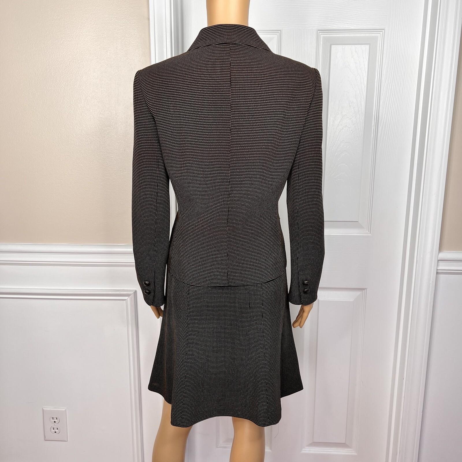 LE SUIT 2PC Black Yellow Polyester Cupro Peak Collar Flare Skirt Suit Size 8P