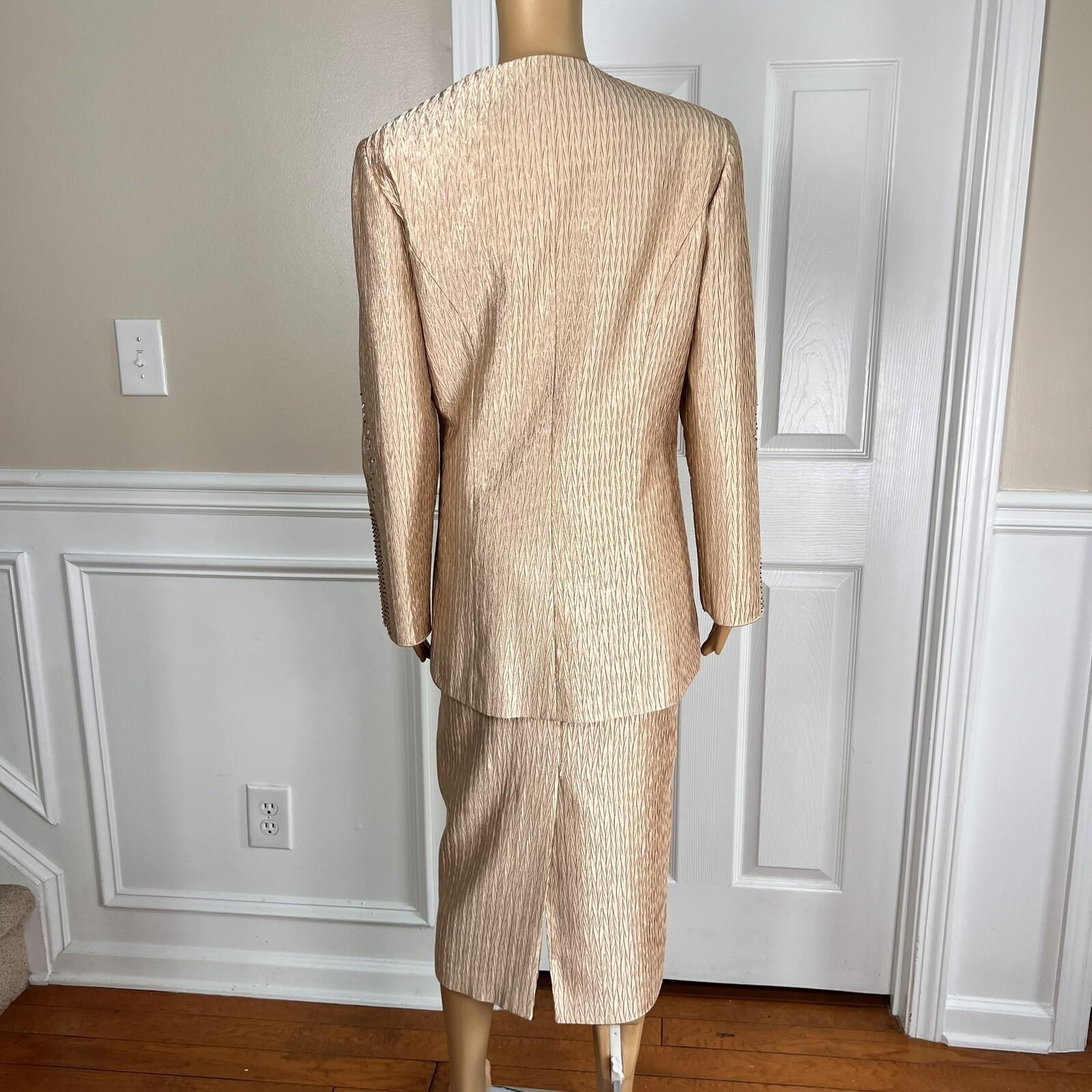 GMI Polyester Skirt Suit Size 10 Gold Beaded Lined Collarless Open Front 2PC