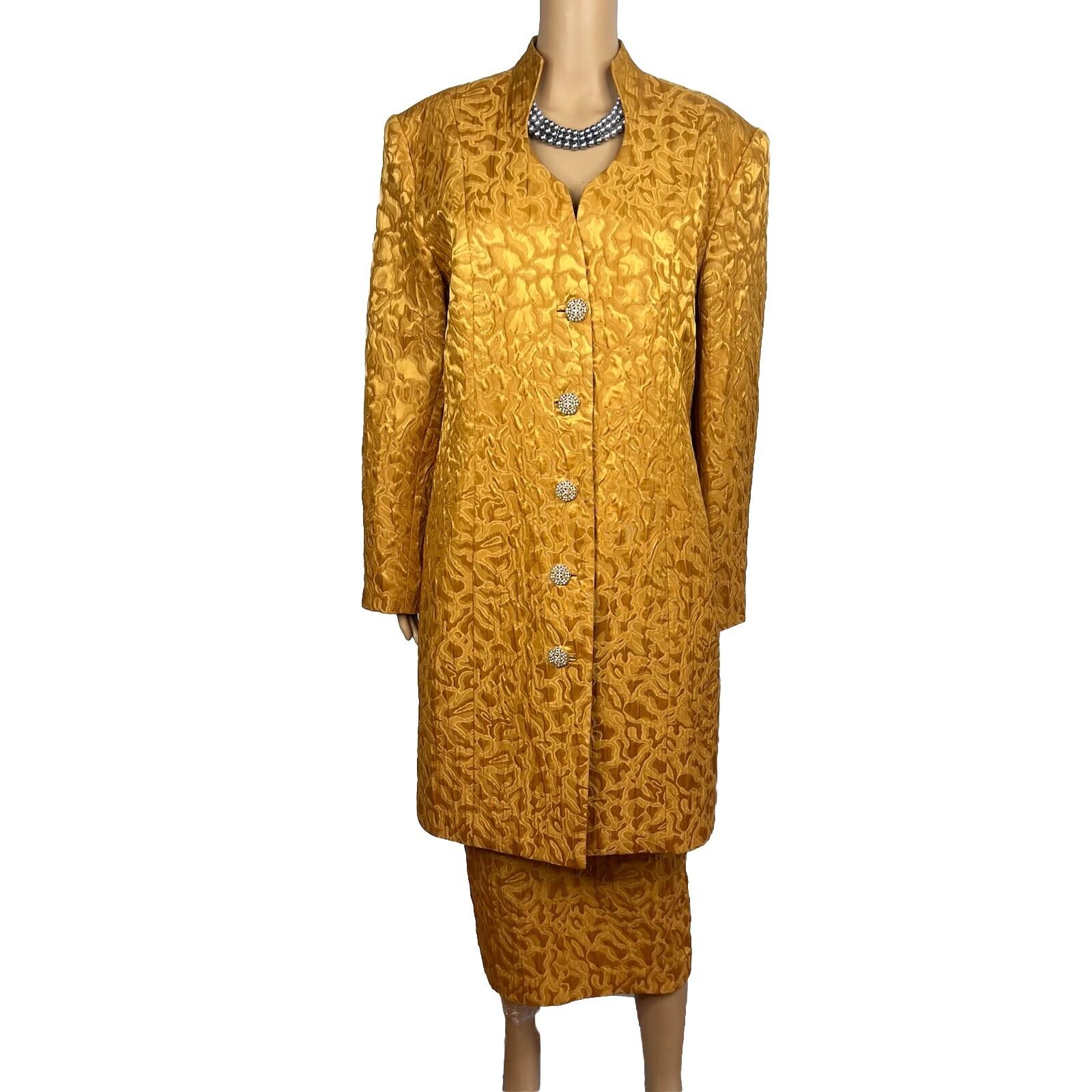 GMI Polyester Skirt Suit Size 14 Gold Lined Collarless Cocktail Mid Length 2PC